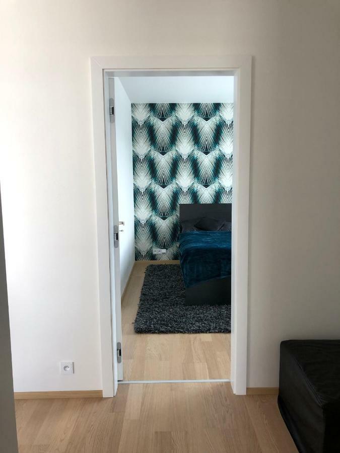 7Th Heaven Apartments Брно Экстерьер фото